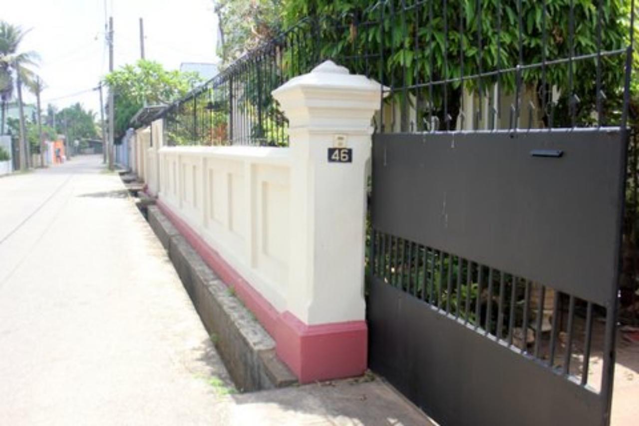 Charming Homestay By The Beach Dehiwala-Mount Lavinia Exterior photo