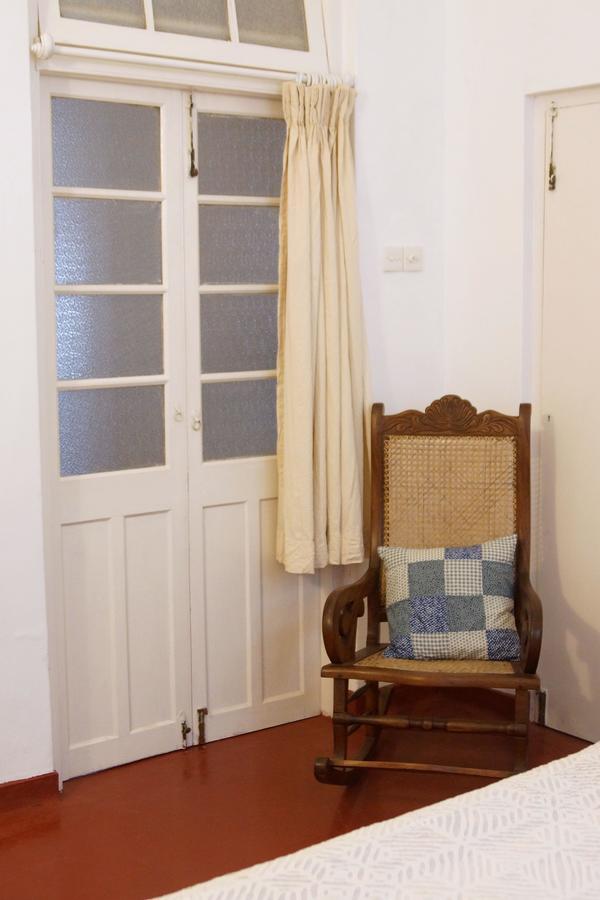 Charming Homestay By The Beach Dehiwala-Mount Lavinia Exterior photo