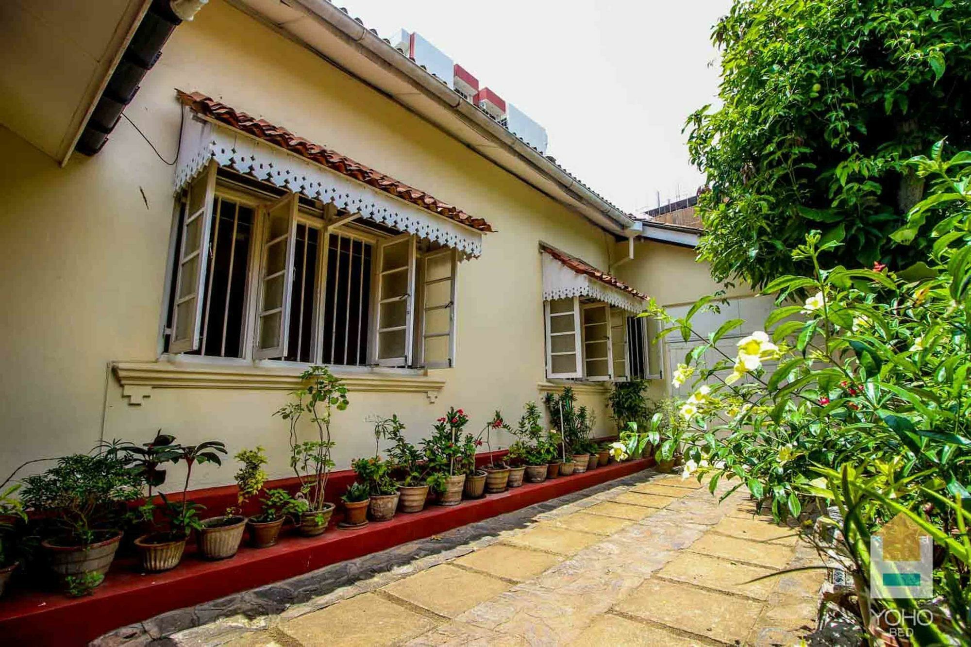 Charming Homestay By The Beach Dehiwala-Mount Lavinia Exterior photo